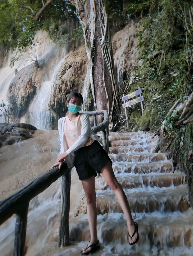 น้ำตกสวยน้ำใส น้ำตกไทรโยคน้อย