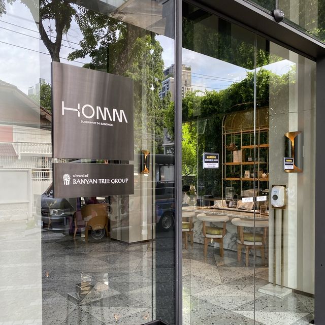 Homm Sukhumvit 34 ที่พักทำเลดีใกล้ทองหล่อ