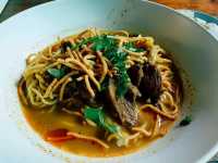 "ข้าวซอยหนองฮ่อ" ข้าวซอยในตำนานเมืองเชียงใหม่