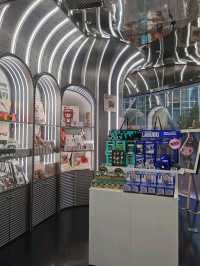 來上海不能錯過的POPMART旗艦店