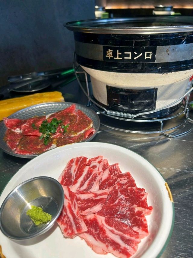 山葵說肉质有水准，靈魂醮料绝妙！