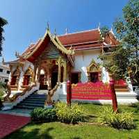 พาไหว้พระธาตุประจำคนปีระกา - จังหวัดลำพูน