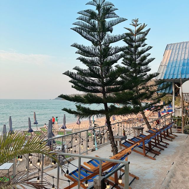 #หาดทรายแก้วสัตหีบ #ที่เที่ยวชลบุรี #บลูซีสัตหีบ 