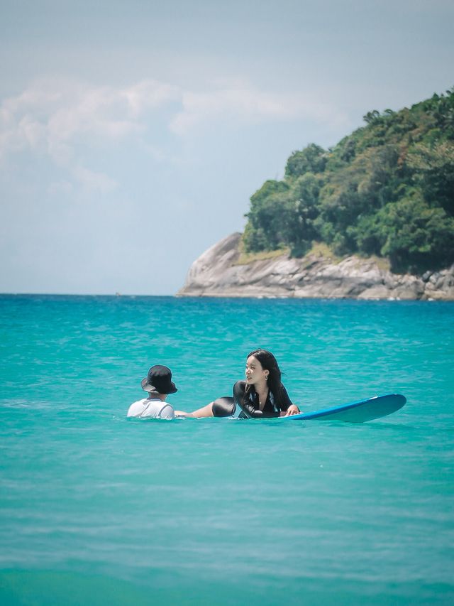 ไปเล่นเซิร์ฟที่ภูเก็ตกัน | หาดกะตะ