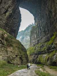 Wulong Karst อุทยานแห่งชาติหลุมฟ้า 3 สะพานสวรรค์