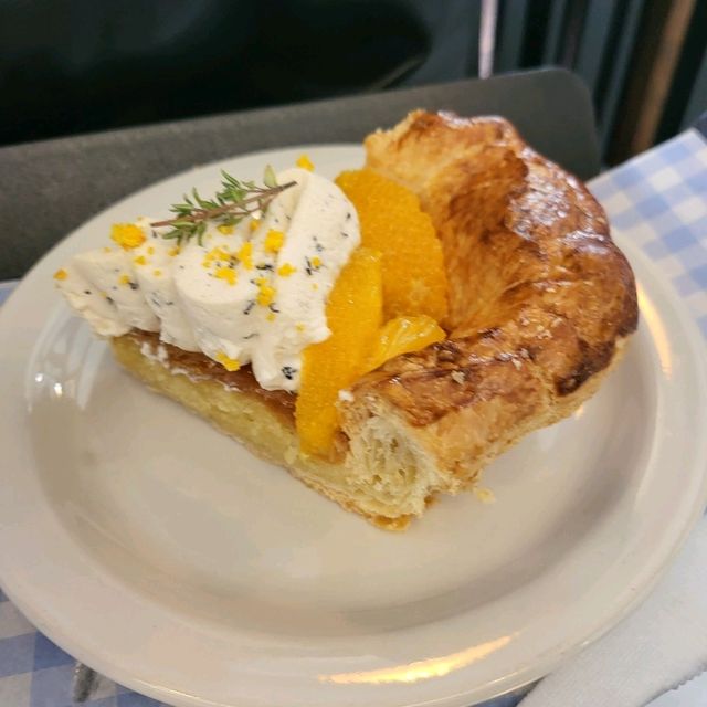 용산역 디저트와 파이가 맛있는 감성카페, 브레니파이칸틴❤️