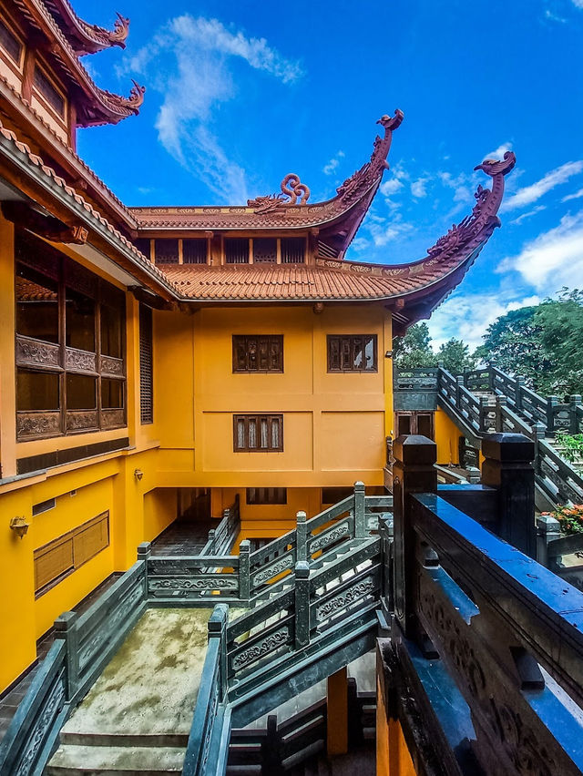 Vietnamese National Buddhist Temple 