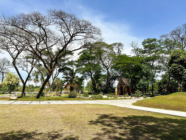 คาเฟ่บรรยากาศดี อู่ทอง สุพรรณบุรี