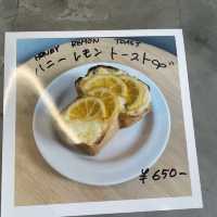 【福岡カフェ】可愛らしいいちごのフリルタルト