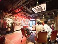女人街食飯公司 Ladies Street Sik Faan Co.