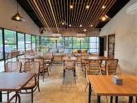 BERLARIS KOPI DAN RESTO