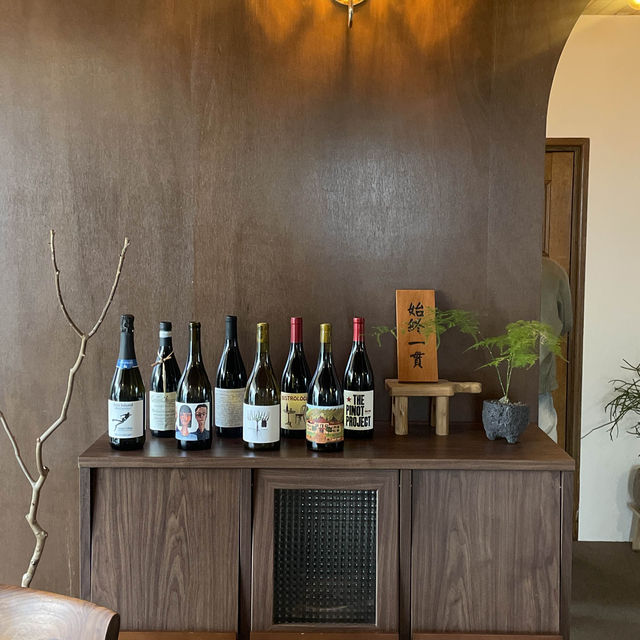 チェジュ島旅行きたら絶対行くべきカフェ"시종일관"☕️
