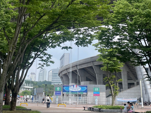 날씨가 환상적이었던 “입크 페스티벌”