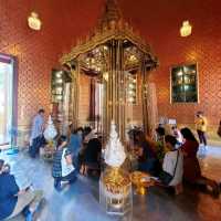 รอยพระพุทธบาทพระสัมมาสัมพุทธเจ้า อายุนับพันปี
