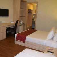 BUKIT MERAH LAKETOWN RESORT HOTEL. 
