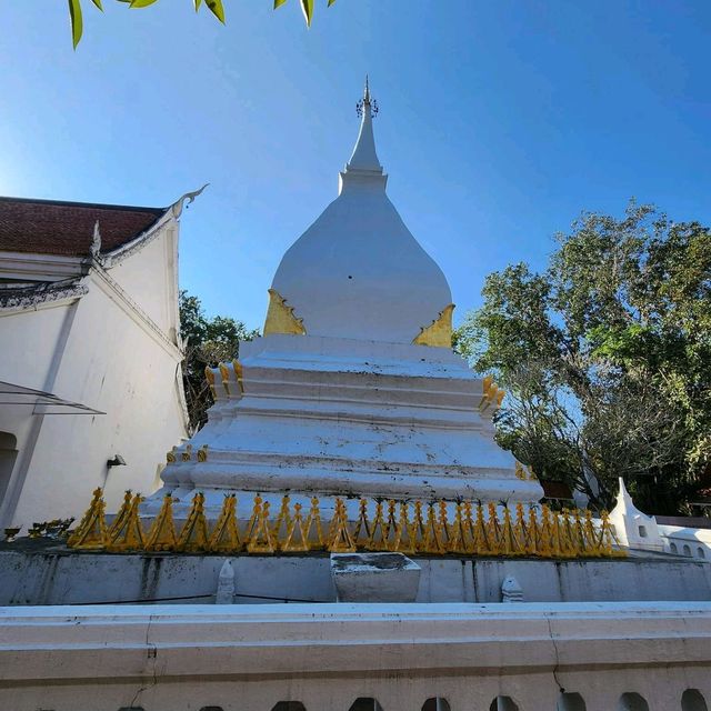 พระธาตุศรีสองรัก จังหวัดเลย