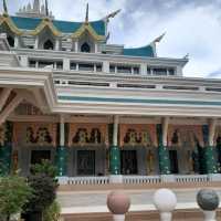 Reclining Buddha Temple (Wat Pa Phu Kon)