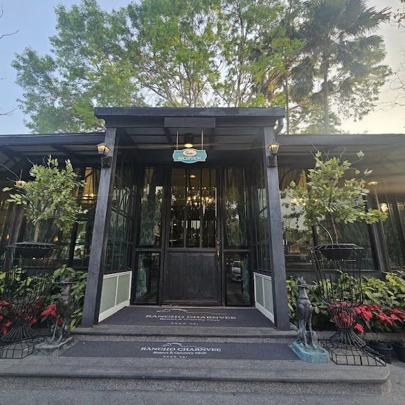 Rancho Charnvee Resort and Country Club
