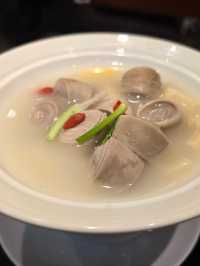 大大碟的餸菜，飽飽地回去