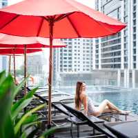 🌃โรงแรมสวยย่าน EM District สะดวกสบาย 