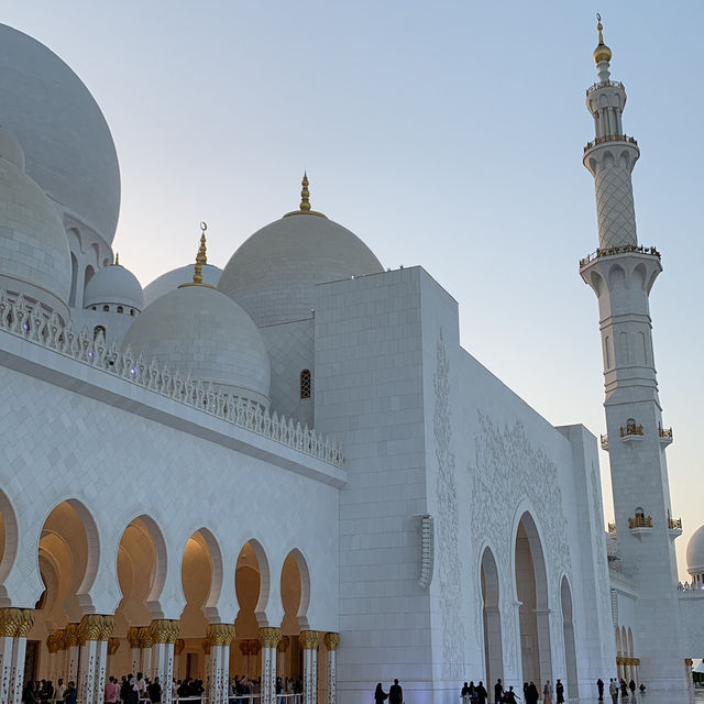 A Perfect Day in Abu Dhabi