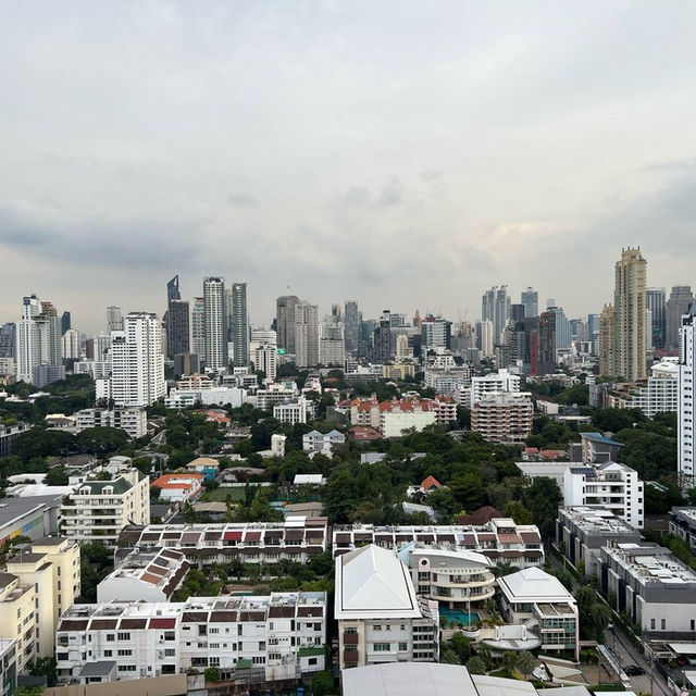 แนะนำโรงแรมย่านถนนเพชบุรี 🛏️ 