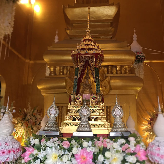 วัดศรีมงคลบ้านหินกลิ้ง