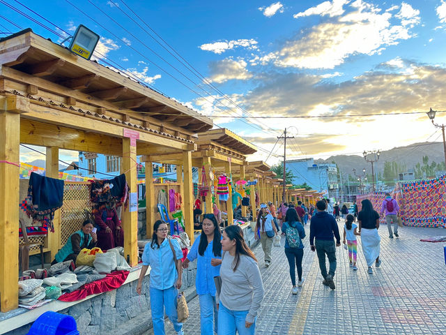 Leh Market ในตอนเย็นมีอะไรร🇮🇳💐