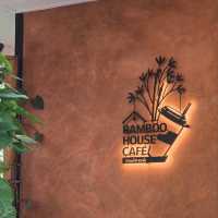 Bamboo House Cafe' ห้วยน้ำใส สวนผึ้ง