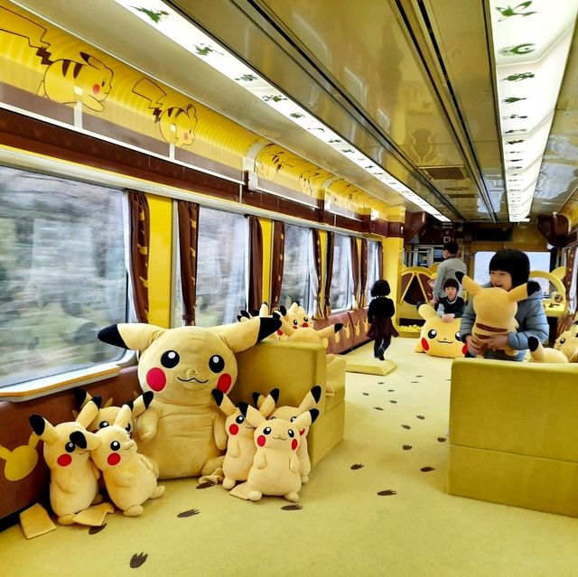 POKÉMON with YOU Train รถไฟปิกะจู So cute