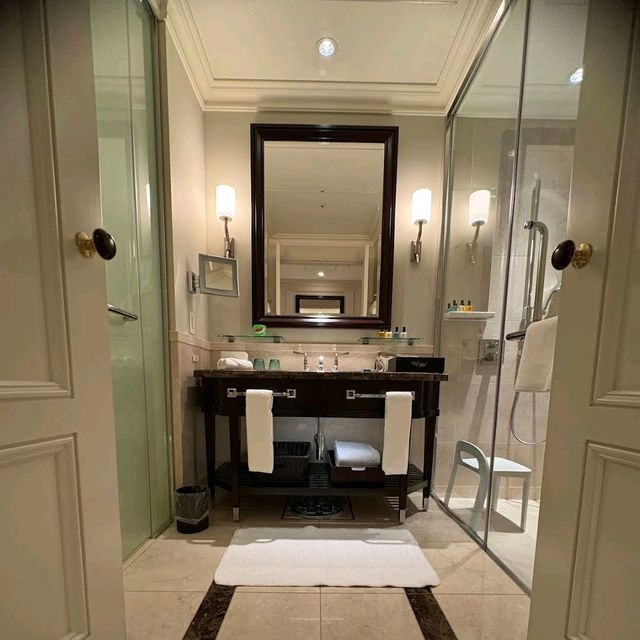 The Tokyo Station Hotel