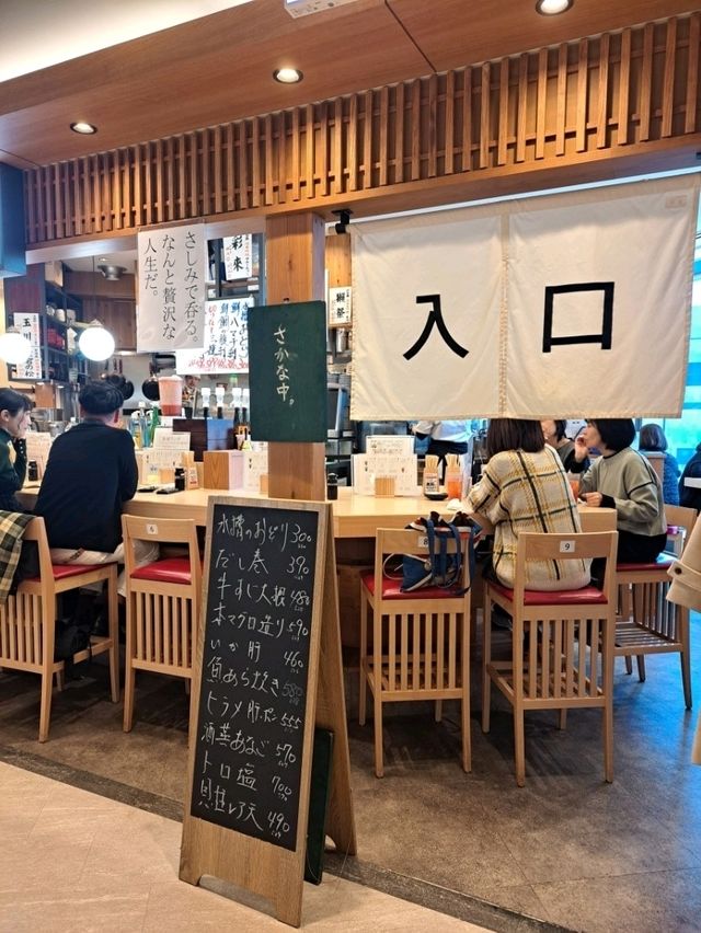 【大阪】サクッと飲みからがっつりランチまで多様使いで楽しめる♪