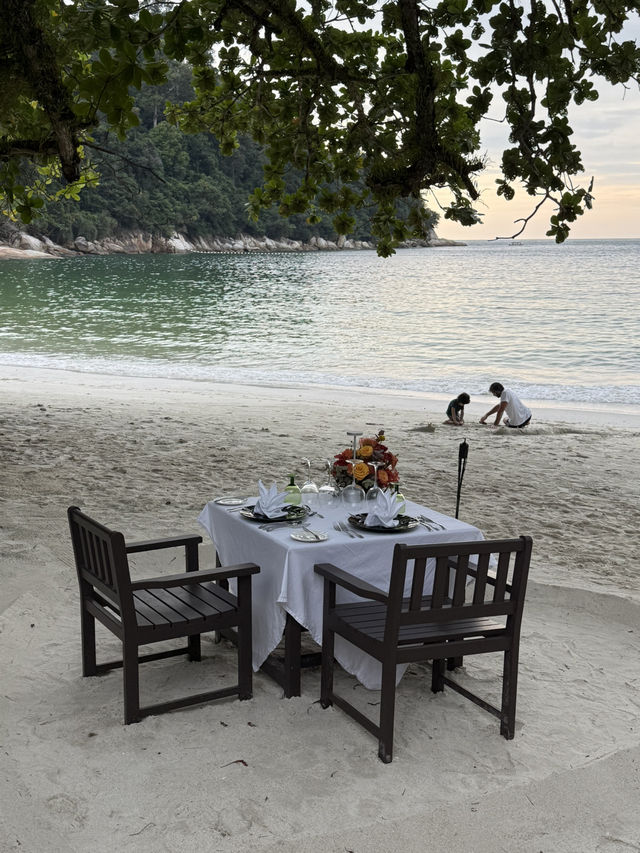 The small luxury of tropical paradise 