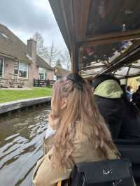 荷蘭🇳🇱童話小鎮羊角村（Giethoorn）