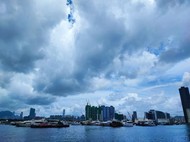 觀塘海濱花園：浪漫之地的迷人景色🌌💕