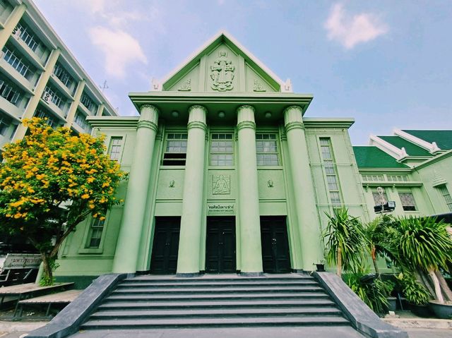 泰國曼谷市中心湄南河畔著名藝術中心建築花園景點：Pohchang Academy of Arts，適合拍照📸打卡