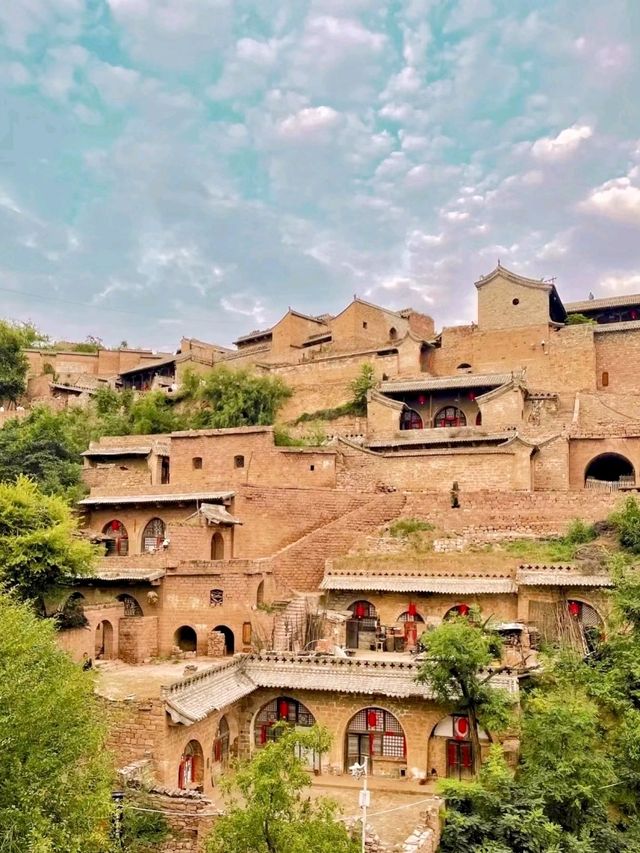 Discover the Yellow River's Gem: Your Ultimate Travel Guide to Qikou Ancient Town!
