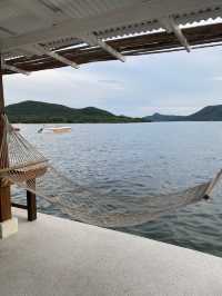 Yaya Malee Resort ที่พักแสมสาร สไตล์มินิมอล อบอุ่น