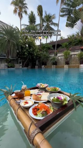 FLOATING BREAKFAST AT BURASARI RESORT IN PHUKET 🇹🇭
