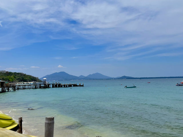 Ma-Rum Bar เกาะเสม็ด สไตล์ฮาวาย ริมทะเล
