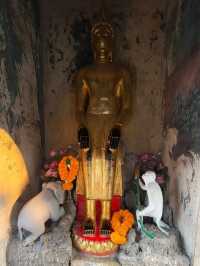 ทำบุญที่วัดศาลาปูนวรวิหาร