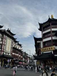 Yuyuan Old Street ถนนเก่าแก่ถ่ายรูปสวย ของกินอร่อย