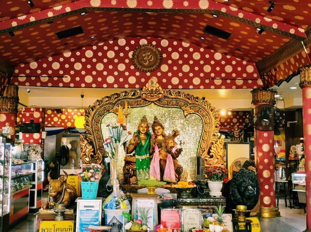 泰國曼谷市中心著名寺廟景點：泰天神殿（慧光路口象神廟），祈福非常靈驗，適合打卡拍照📸祈福