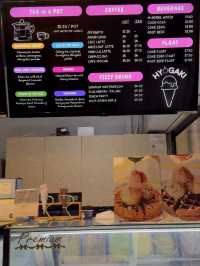 Hyogaki Dessert Café – Yishun’s Hidden Gem for Waffles and Gelato with Line Friends