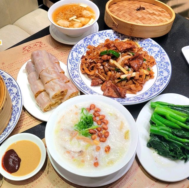 正斗 香港特色 雲吞麵專家