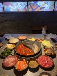 충칭 로컬 훠궈 즐기기🍅🫕🍄🔥🥢