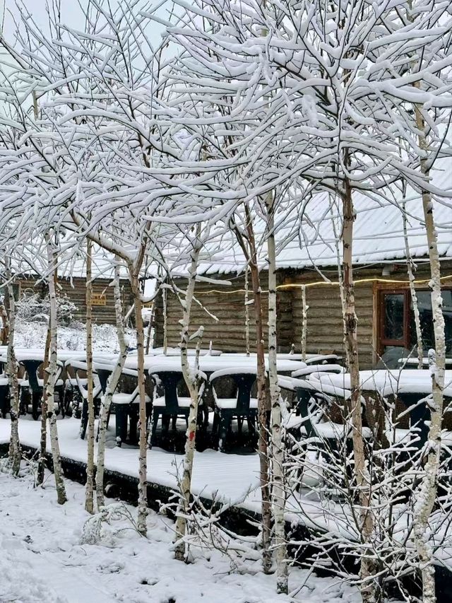 Hemu in White: A Kazakh Village Frozen in Beauty