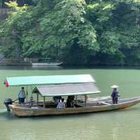 【京都】新緑とエメラルドグリーンの水面・・風光明媚な絶景
