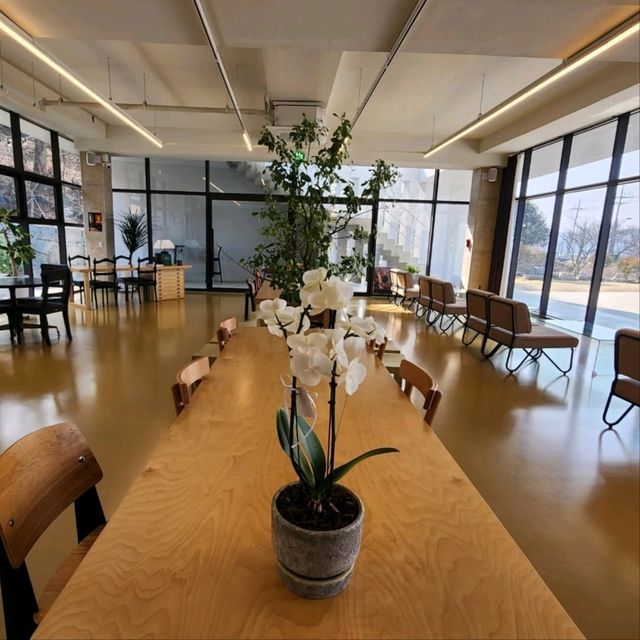 SANCTUARY CAFE & BAKERY
