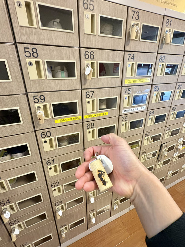 金之湯-日本最古老的溫泉，具有保溫和美容的效果